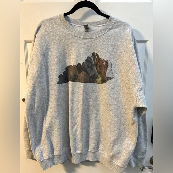 Vintage Oversized Horse Sweatshirt XL Soft Comfy Unisex Nature Animals Western - Picture 1 of 10